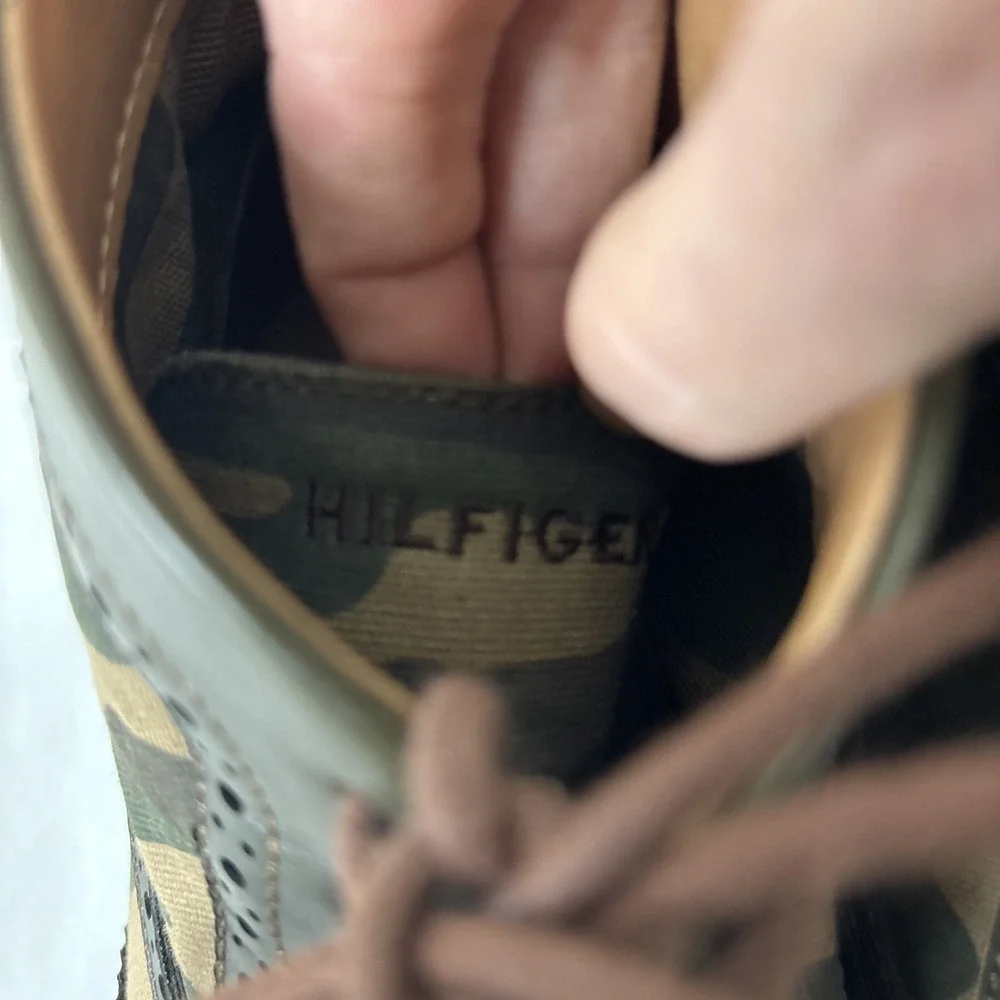 Tommy Hilfiger Mens Wingtip Camo‎ Ankle Boots Ruzman 2 Size 9 Brown